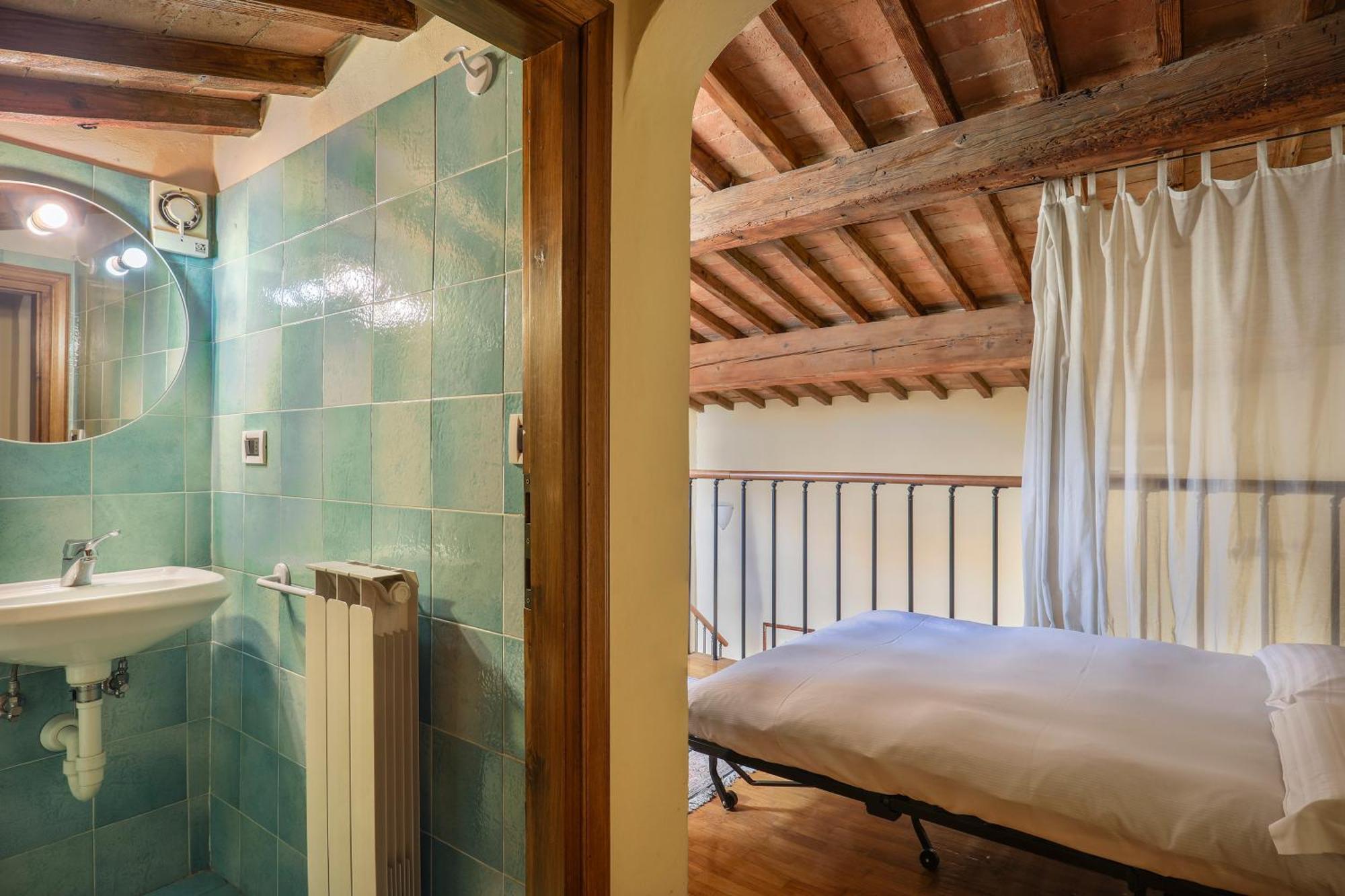 Charming In Oltrarno Florencia